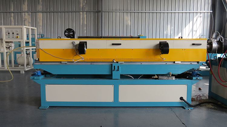 塑料波纹管设备和金属波纹管设备的区别 塑料波纹管设备和金属波纹管设备的区别