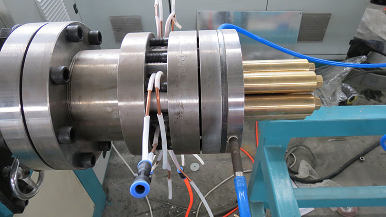 多孔梅花管设备 多孔梅花管设备